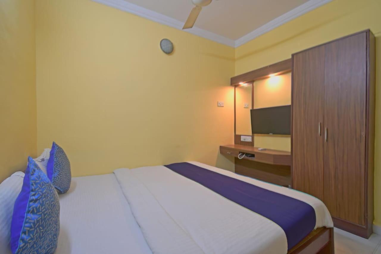 Hotel Jingle Inn Kolkata Exterior photo